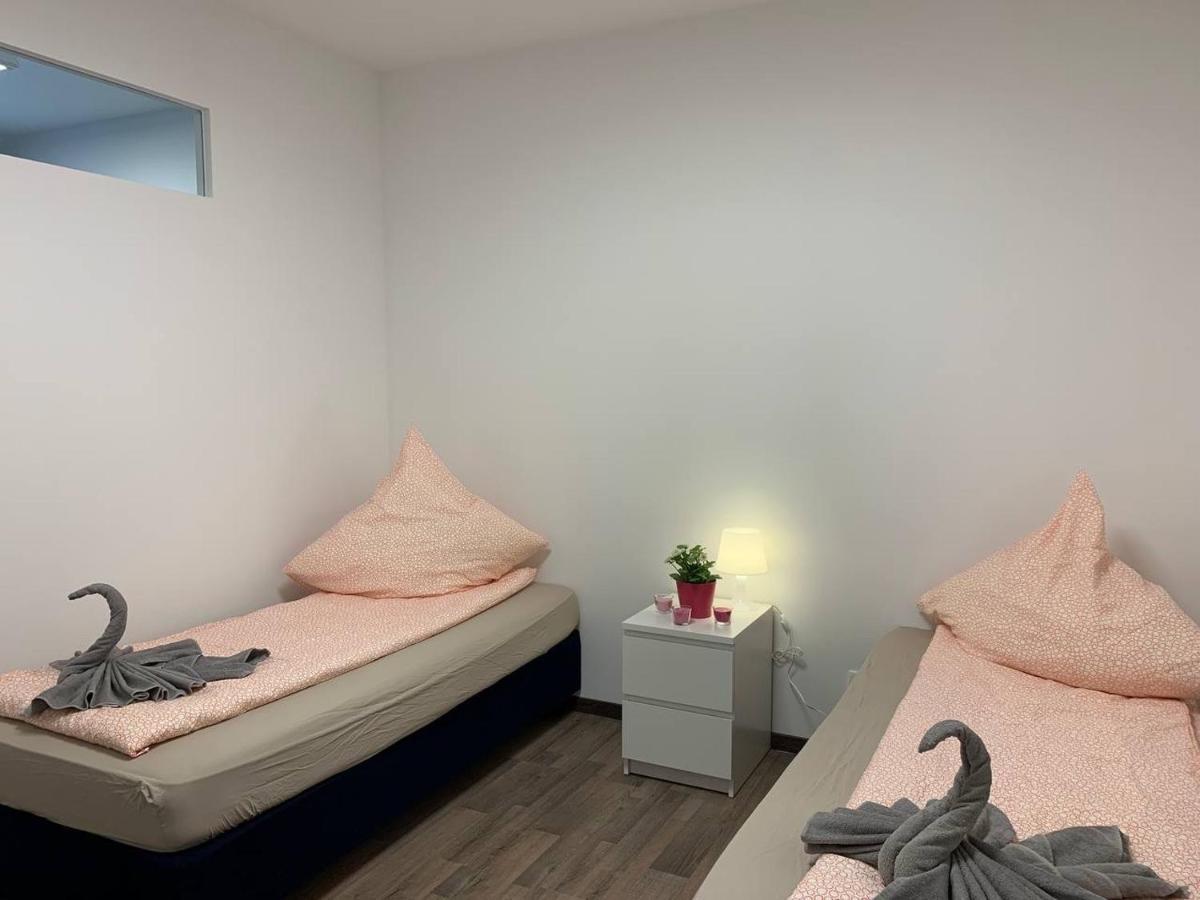 Central Private Rooms In Popular Neighborhood! Köln Ngoại thất bức ảnh