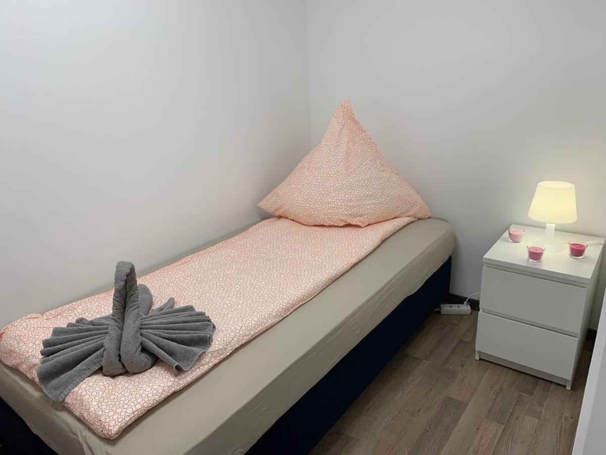 Central Private Rooms In Popular Neighborhood! Köln Ngoại thất bức ảnh