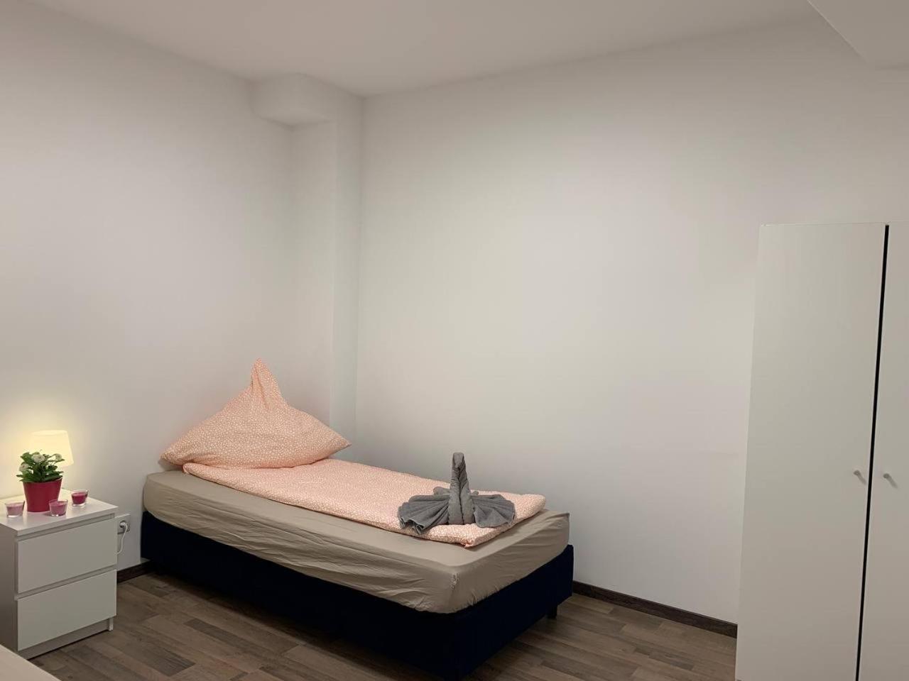 Central Private Rooms In Popular Neighborhood! Köln Ngoại thất bức ảnh