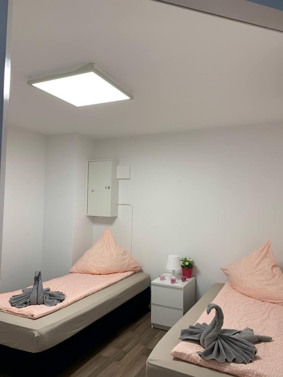 Central Private Rooms In Popular Neighborhood! Köln Ngoại thất bức ảnh